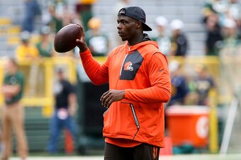 GREEN BAY, WI - AUGUST 12:  Josh Gordon #12 of the Cleveland Browns participates in warm ups before the game against the Green Bay Packers at Lambeau Field on August 12, 2016 in Green Bay, Wisconsin. (Photo by Dylan Buell/Getty Images)