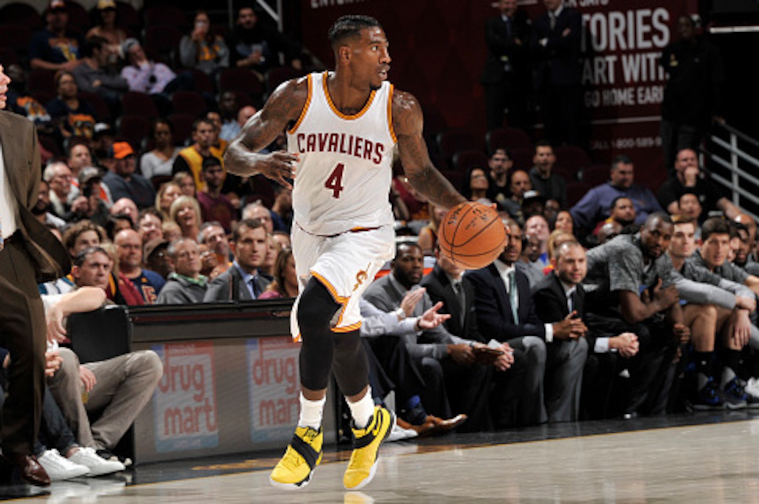 CLEVELAND, OH - OCTOBER 5: Iman Shumpert #4 of the Cleveland Cavaliers handles the ball against the Orlando Magic on October 5, 2016 at Quicken Loans Arena in Cleveland, Ohio.  NOTE TO USER: User expressly acknowledges and agrees that, by downloading and 
