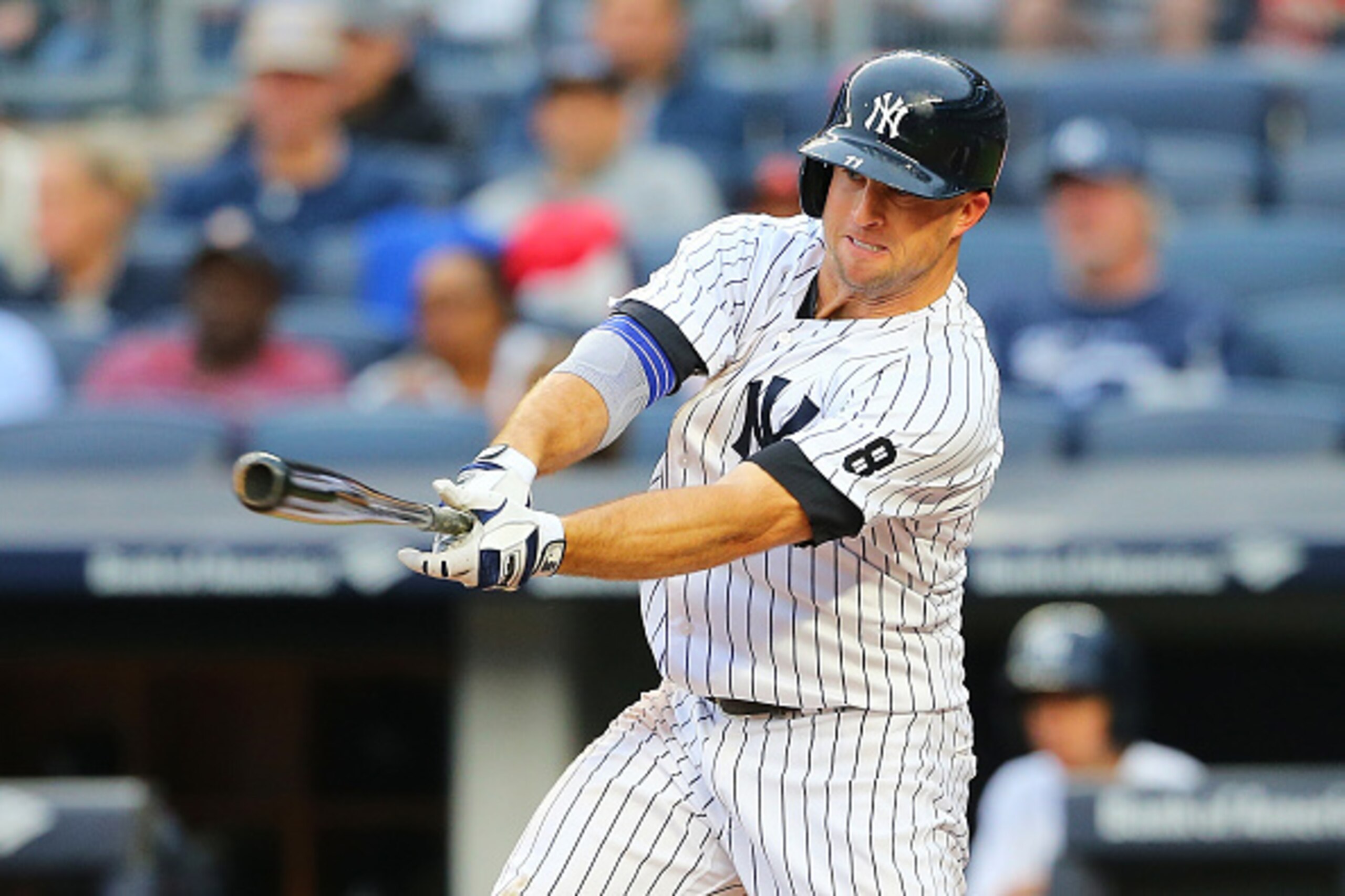 NEW YORK, NY - OCTOBER 02:  Brett Gardner #11 of the New York Yankees in action against the Baltimore Orioles at Yankee Stadium on October 2, 2016 in the Bronx borough of New York City. Baltimore Orioles defetaed the New York Yankees 5-2.  (Photo by Mike 