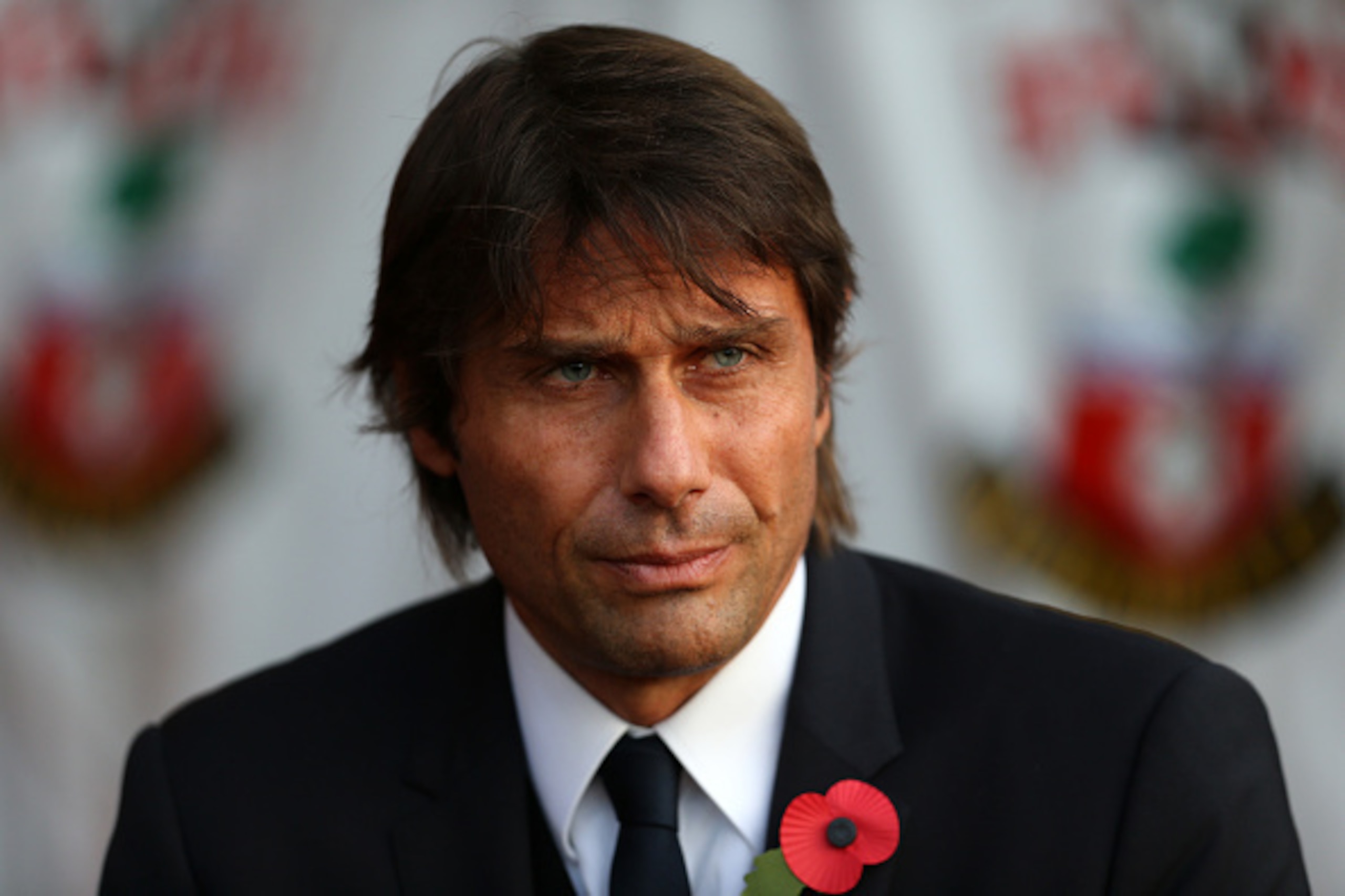 SOUTHAMPTON, ENGLAND - OCTOBER 30: Antonio Conte manager / head coach of Chelsea during the Premier League match between Southampton and Chelsea at St Mary's Stadium on October 30, 2016 in Southampton, England. (Photo by Catherine Ivill - AMA/Getty Images