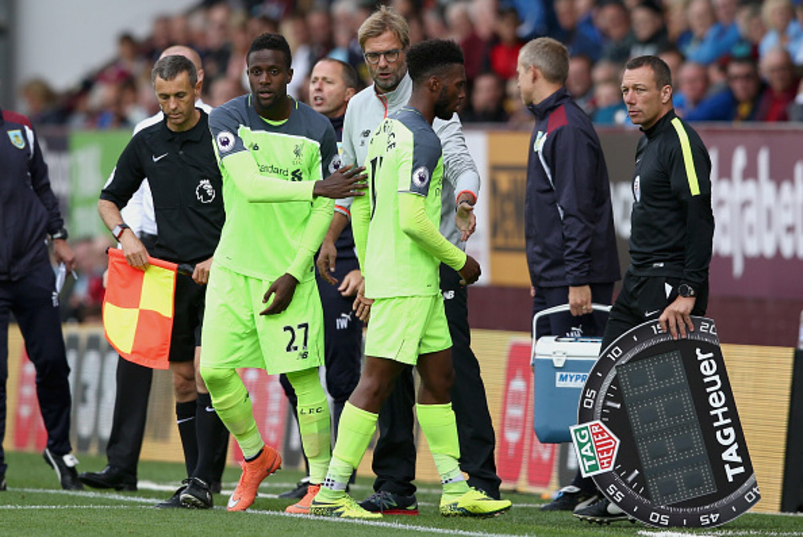 BURNLEY, ENGLAND - AUGUST 20: Daniel Sturridge of Liverpool is subbed off for Divock Origi of Liverpool during the Premier League match between Burnley and Liverpool at Turf Moor on August 20, 2016 in Burnley, England.  (Photo by Jan Kruger/Getty Images)