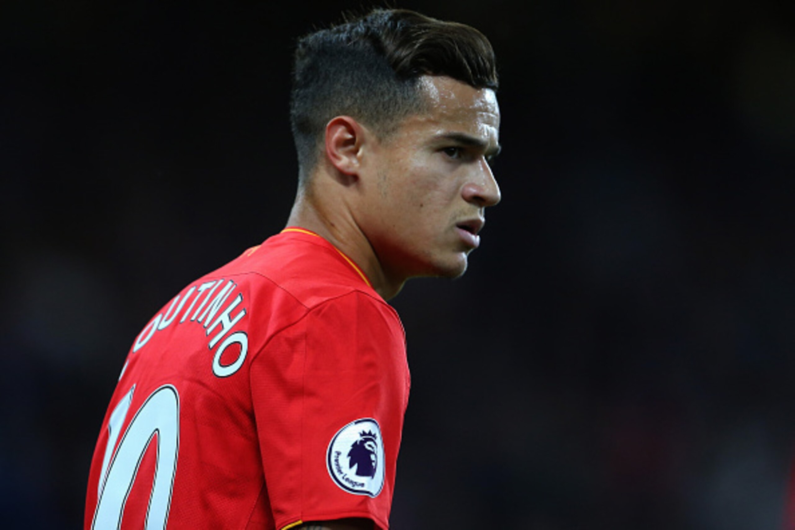 LONDON, ENGLAND - SEPTEMBER 16: Philippe Coutinho of Liverpool during the Premier League match between Chelsea and Liverpool at Stamford Bridge on September 16, 2016 in London, England. (Photo by Catherine Ivill - AMA/Getty Images)