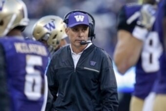Oct 22, 2016; Seattle, WA, USA; Washington Huskies head coach Chris Petersen walks the sidelines against the Oregon State Beavers during the third quarter at Husky Stadium. Washington won 41-17. Mandatory Credit: Jennifer Buchanan-USA TODAY Sports