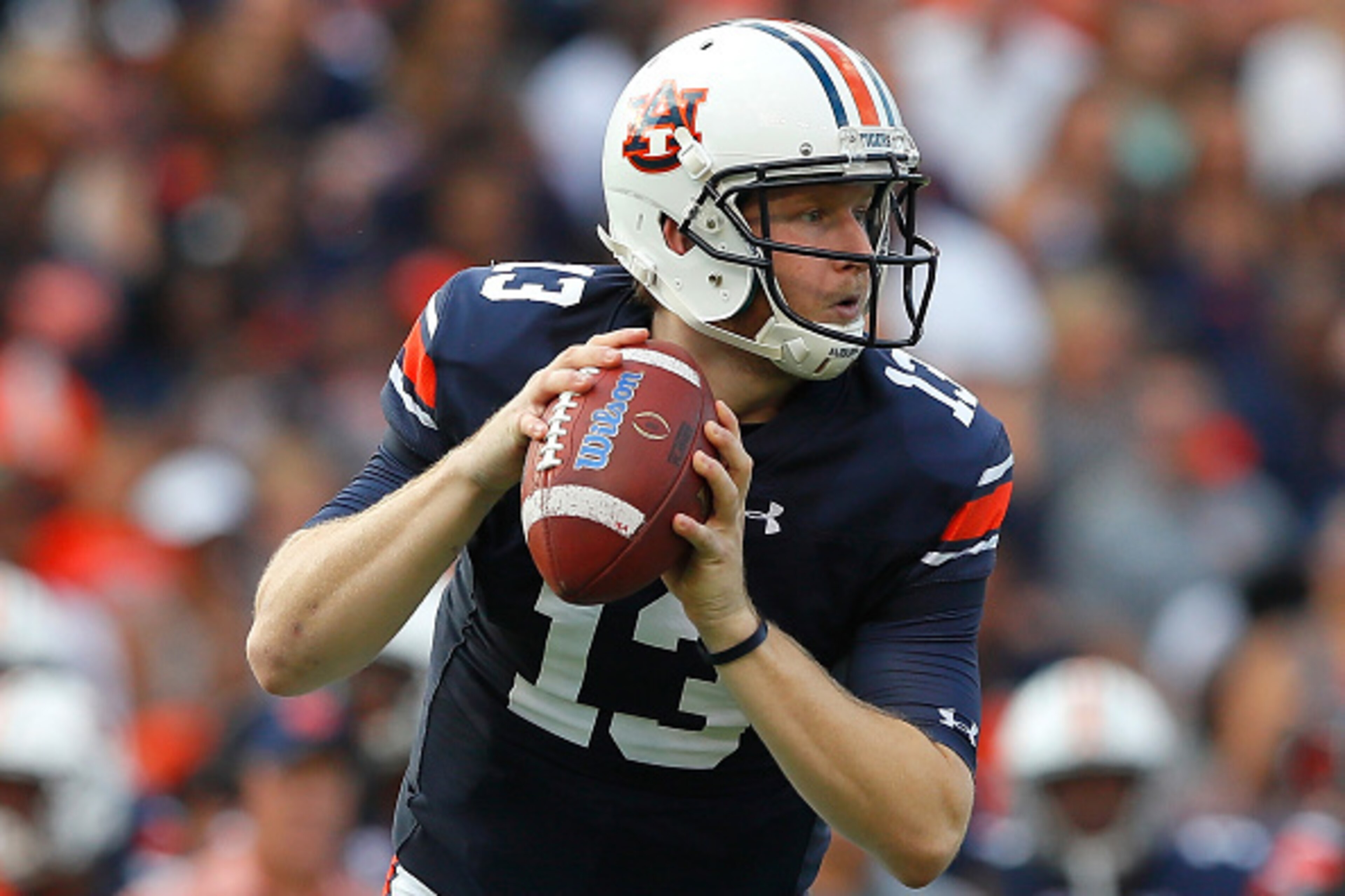 AUBURN, AL - SEPTEMBER 24:  Sean White #13 of the Auburn Tigers looks to pass against the LSU Tigers at Jordan-Hare Stadium on September 24, 2016 in Auburn, Alabama.  (Photo by Kevin C. Cox/Getty Images)