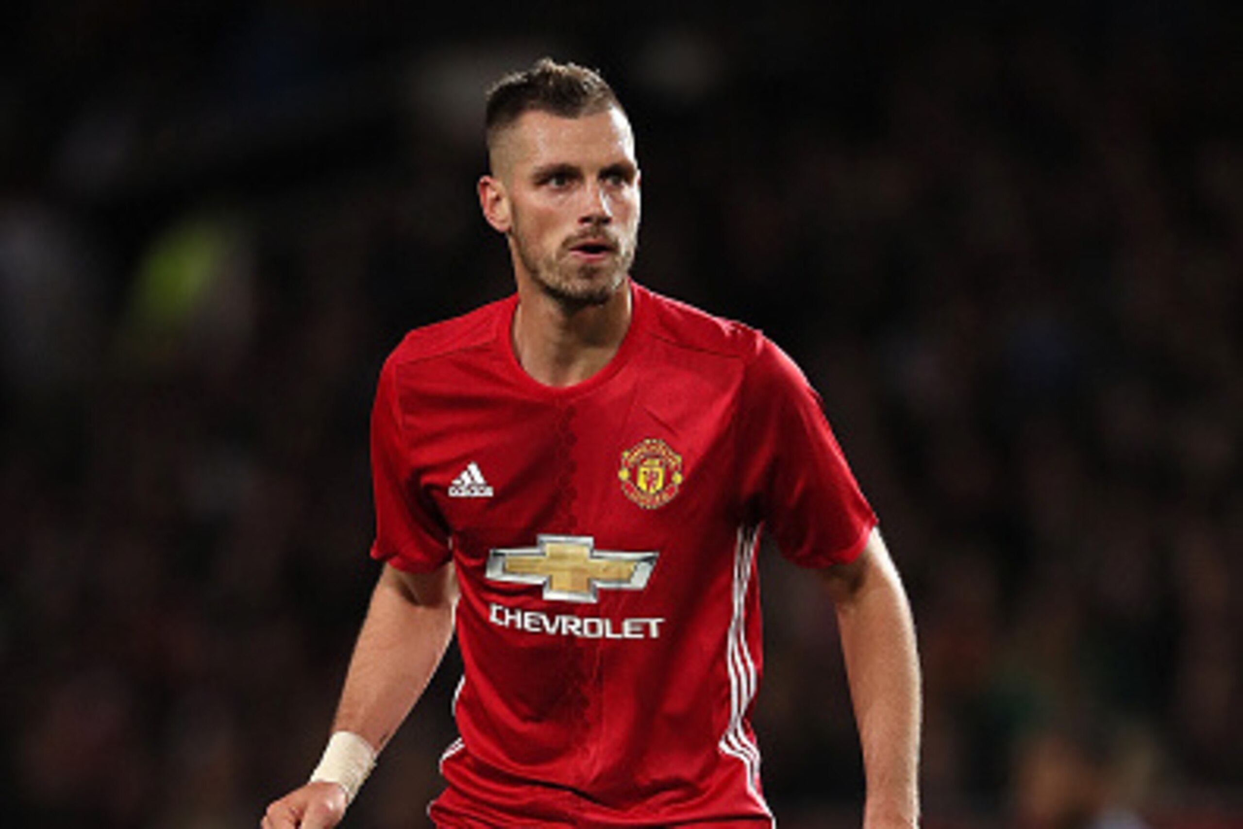 MANCHESTER, ENGLAND - OCTOBER 26: Morgan Schneiderlin of Manchester United
looks on during the EFL Cup Fourth Round match between Manchester United and Manchester City at Old Trafford on October 26, 2016 in Manchester, England. (Photo by Matthew Ashton MANCHESTER, ENGLAND - OCTOBER 26: Morgan Schneiderlin of Manchester United
looks on during the EFL Cup Fourth Round match between Manchester United and Manchester City at Old Trafford on October 26, 2016 in Manchester, England. (Photo by Matthew Ashton