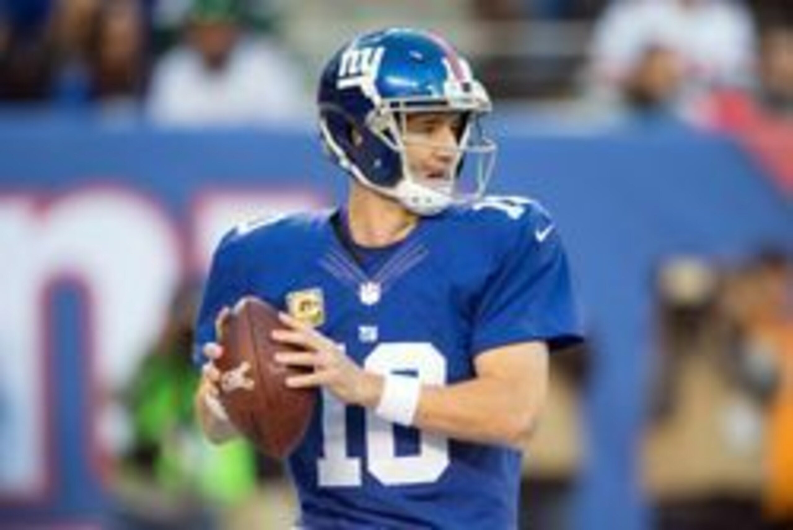 Nov 6, 2016; East Rutherford, NJ, USA; New York Giants quarterback Eli Manning (10) throws the ball during the second half at MetLife Stadium. The New York Giants defeat the Philadelphia Eagles 28-23. Mandatory Credit: William Hauser-USA TODAY Sports Nov 6, 2016; East Rutherford, NJ, USA; New York Giants quarterback Eli Manning (10) throws the ball during the second half at MetLife Stadium. The New York Giants defeat the Philadelphia Eagles 28-23. Mandatory Credit: William Hauser-USA TODAY Sports