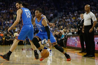 OAKLAND, CA - NOVEMBER 03: Russell Westbrook #0 of the Oklahoma City Thunder drives to the basket against the Golden State Warriors at ORACLE Arena on November 3, 2016 in Oakland, California. NOTE TO USER: User expressly acknowledges and agrees that, by d