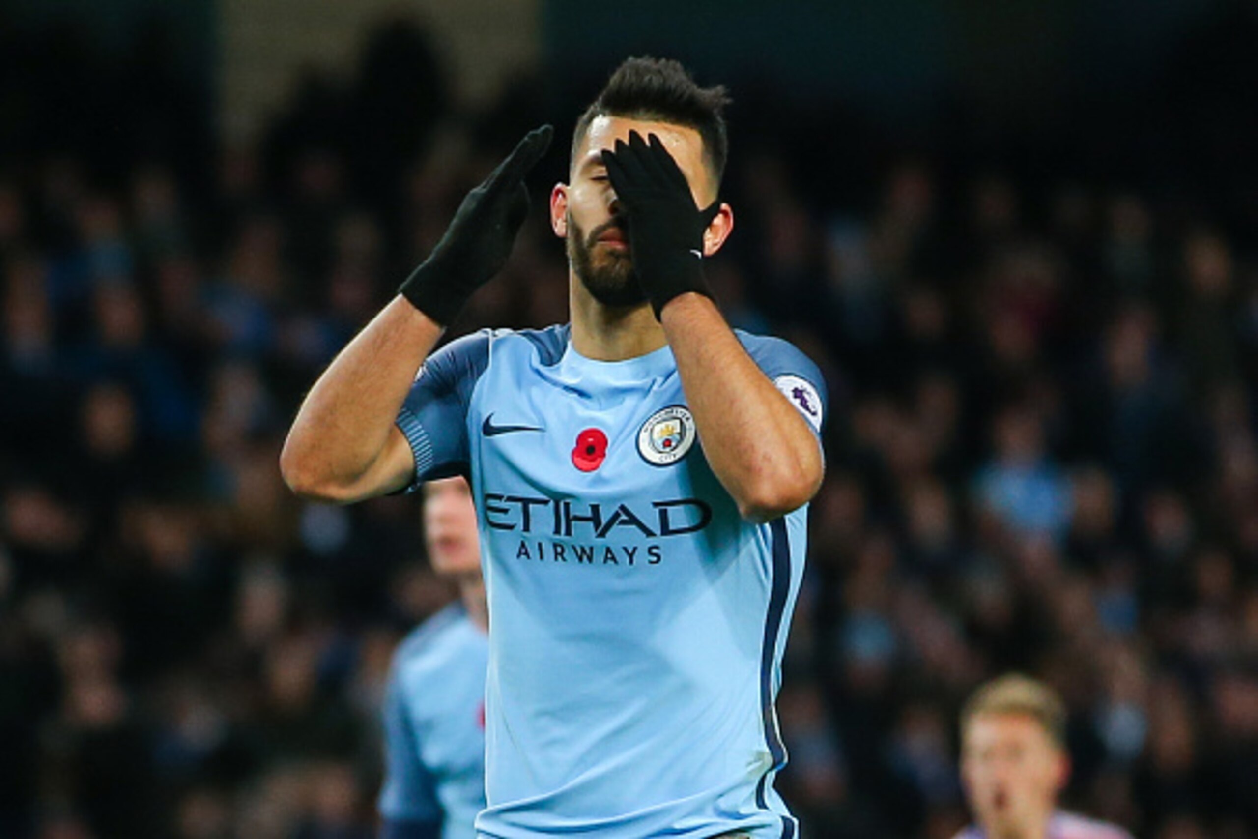 MANCHESTER, ENGLAND - NOVEMBER 05: Sergio Aguero of Manchester City reacts during the Premier League match between Manchester City and Middlesbrough at Etihad Stadium on November 5, 2016 in Manchester, England. (Photo by Robbie Jay Barratt - AMA/Getty Ima