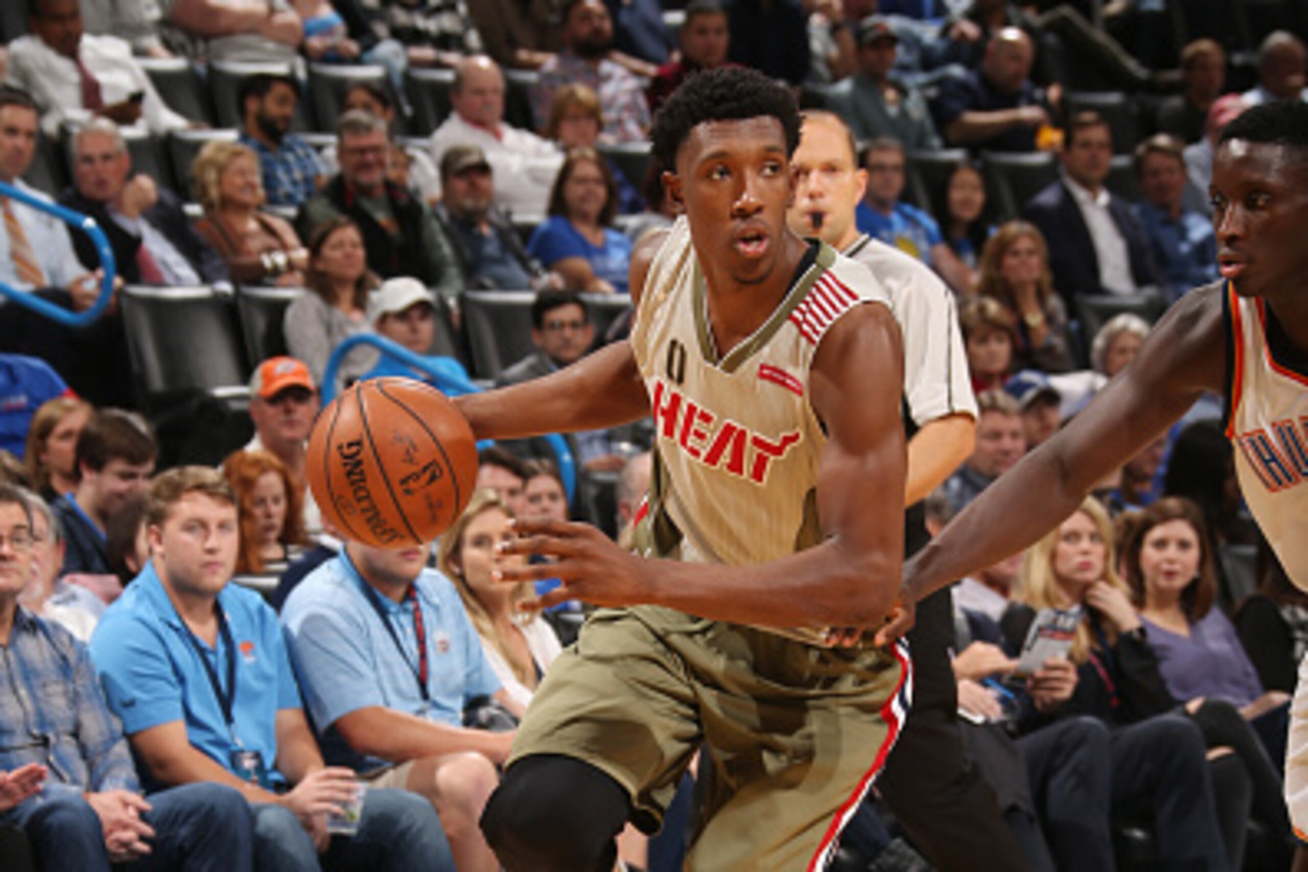 OKLAHOMA CITY, OK- NOVEMBER 7:  Josh Richardson #0 of the Miami Heat drives to the basket against the Oklahoma City Thunder during the game on November 7, 2016 at Chesapeake Energy Arena in Oklahoma City, Oklahoma. NOTE TO USER: User expressly acknowledge