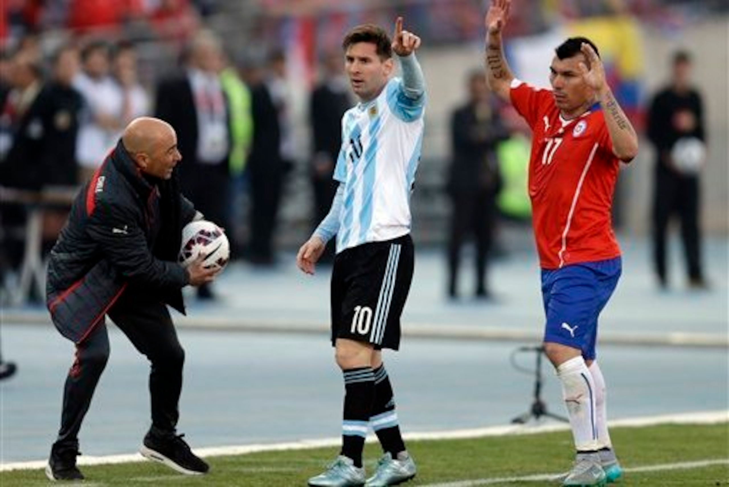 Sampaoli led Chile to Copa America glory. Sampaoli led Chile to Copa America glory.