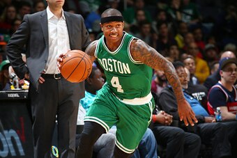 WASHINGTON, DC -  NOVEMBER 9:  Isaiah Thomas #4 of the Boston Celtics drives to the basket against the Washington Wizards during the game on November 9, 2016 at Verizon Center in Washington, DC. NOTE TO USER: User expressly acknowledges and agrees that, b