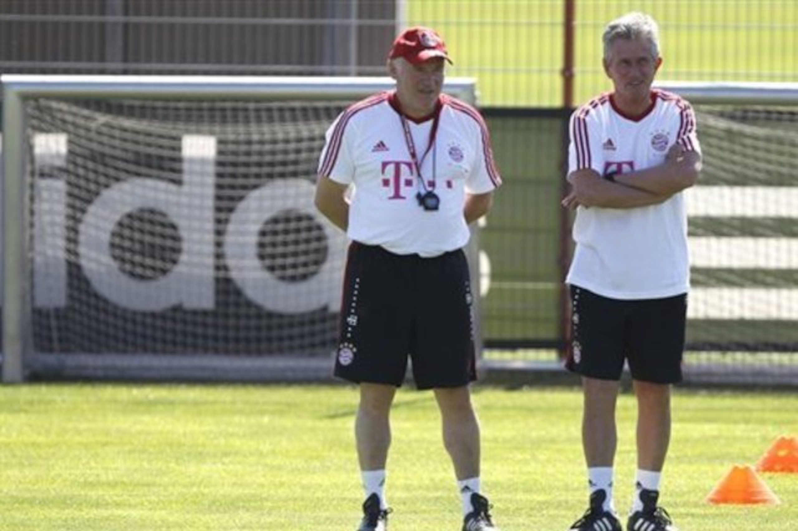 Gerland (left) first became assistant coach at Bayern under Jupp Heynckes (right).