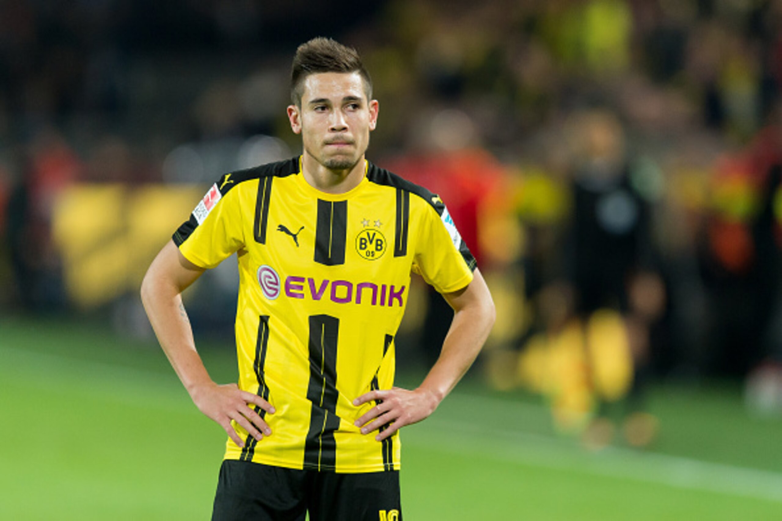 Dortmund, Germany 14.10.2016, 1.Bundesliga 9. Spieltag, BV Borussia Dortmund - FC Schalke 04, Raphael Guerreiro (BVB)   (Photo by TF-Images/Getty Images)