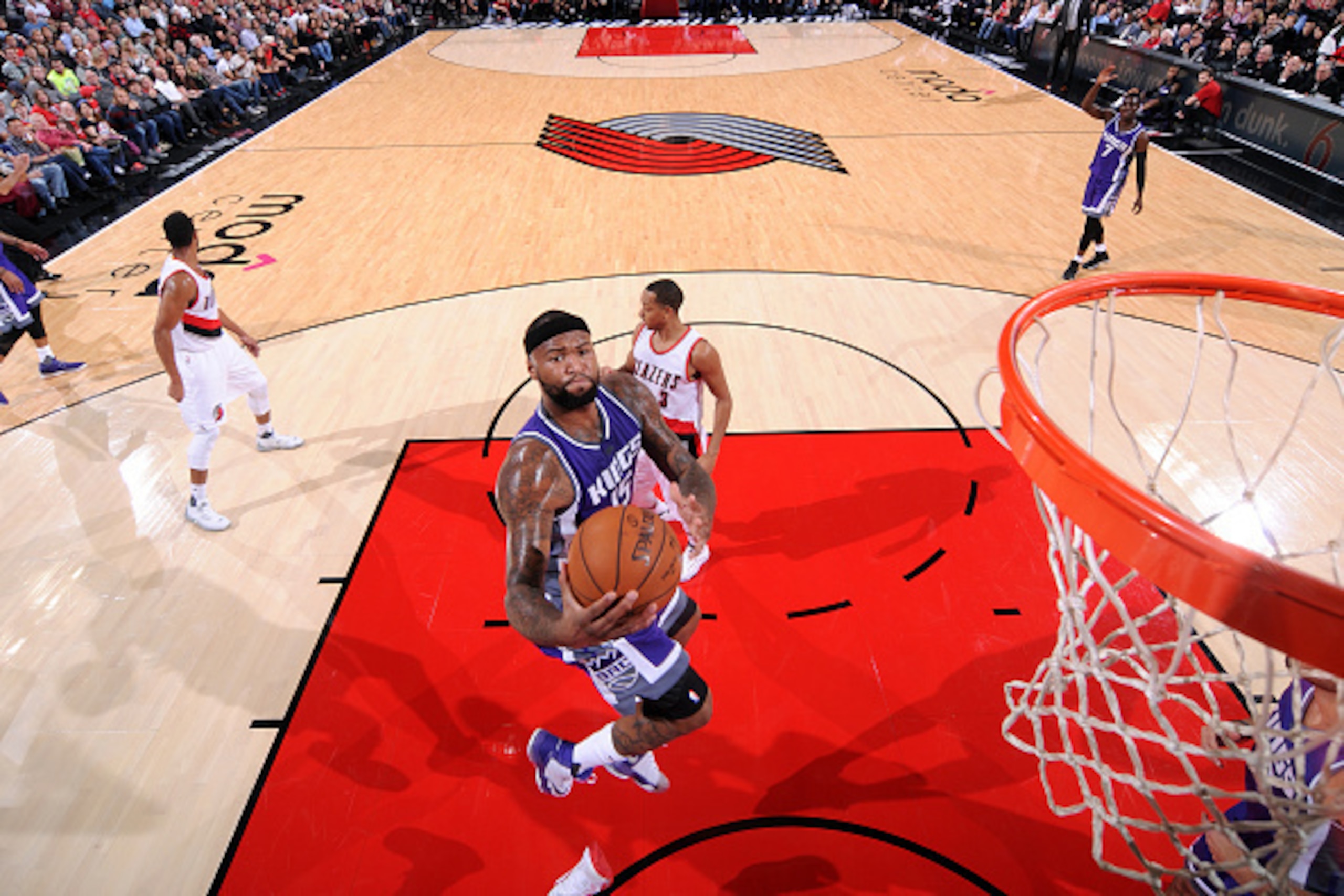 PORTLAND, OR - NOVEMBER 11: DeMarcus Cousins #15 of the Sacramento Kings goes for the lay up during the game against the Portland Trail Blazers on November 11, 2016 at the Moda Center in Portland, Oregon. NOTE TO USER: User expressly acknowledges and agre