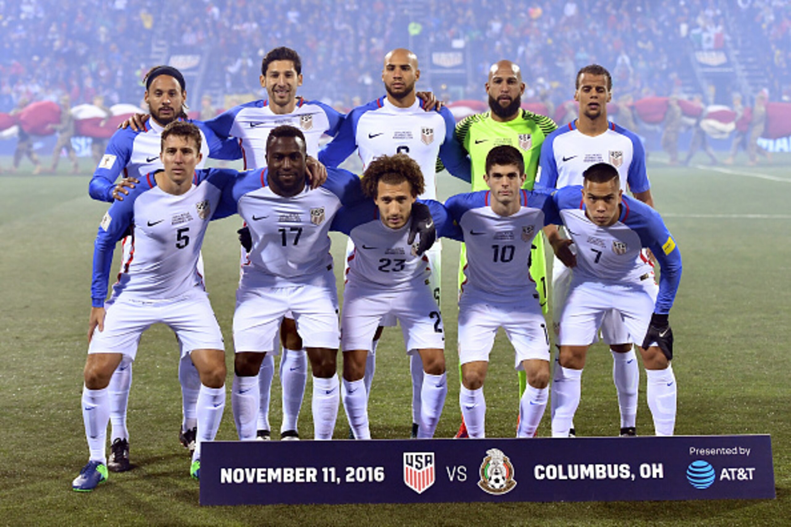 COLUMBUS, OH - NOVEMBER 11: The United States poses for a photo prior to the FIFA 2018 World Cup Qualifier against Mexico at MAPFRE Stadium on November 11, 2016 in Columbus, Ohio. (Photo by Jamie Sabau/Getty Images)