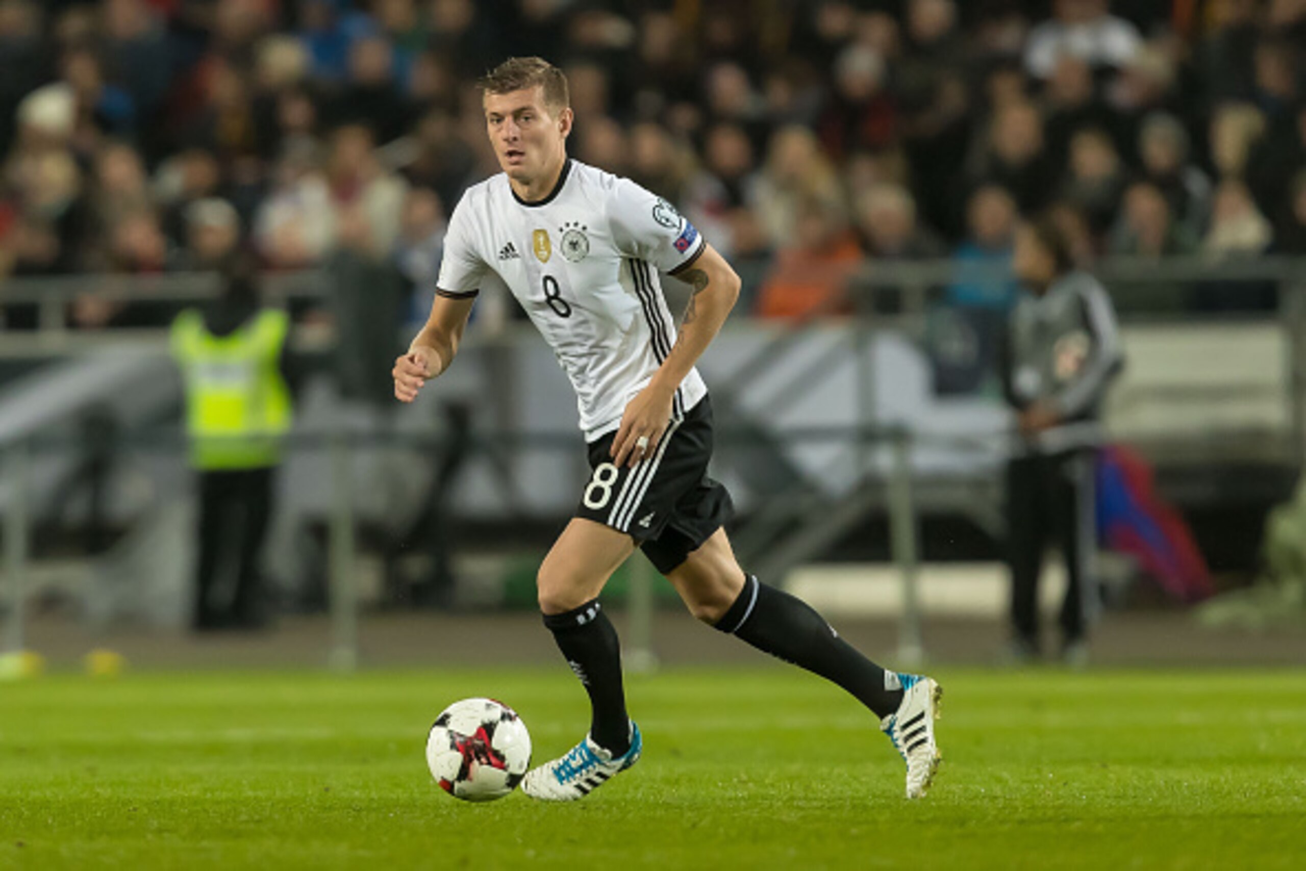 Hannover, Deutschland, 11.10.2016, WM-Qualifikation 2016/2017, Gruppe C, Deutschland - Nordirland, Toni Kroos (GER)  (Photo by TF-Images/Getty Images)