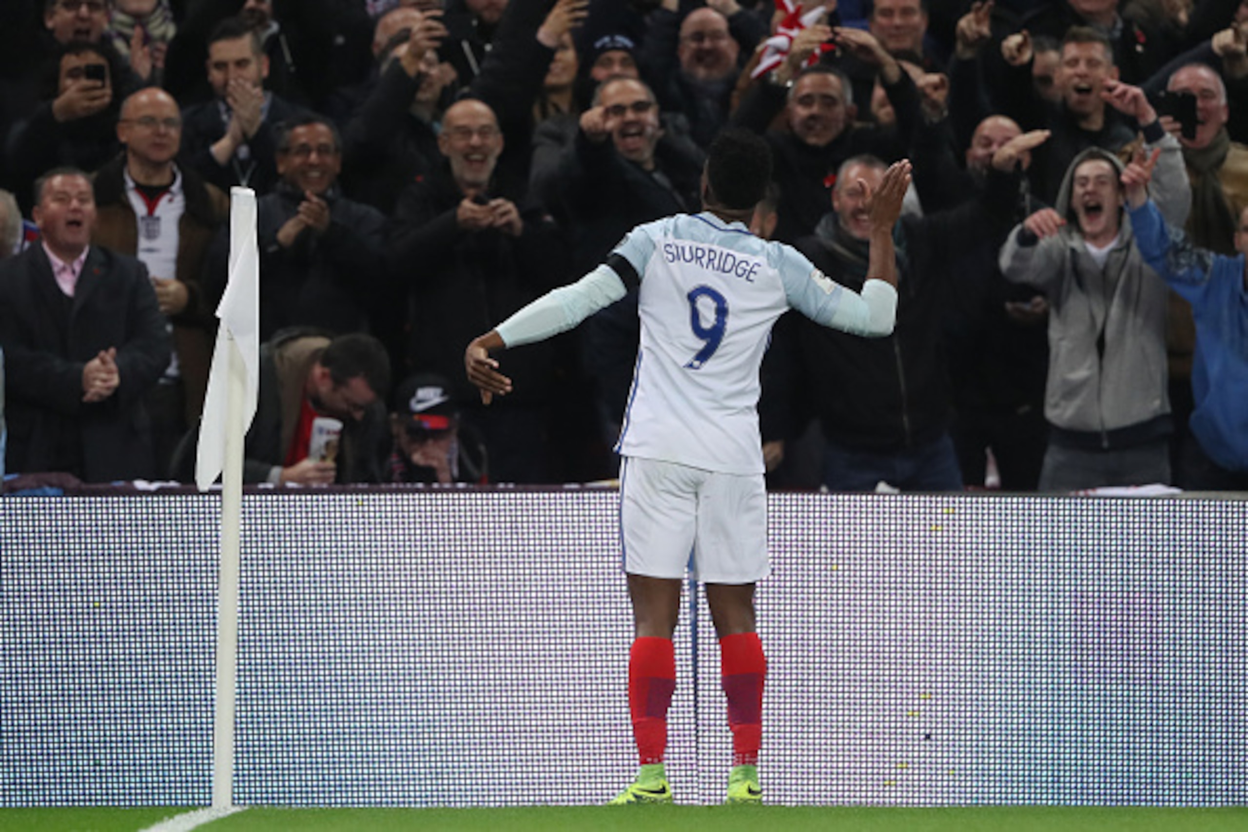 LONDON, ENGLAND - NOVEMBER 11: Daniel Sturridge of England celebrates after scoring a goal to make it 1-0 during the FIFA 2018 World Cup Qualifier between England and Scotland at Wembley Stadium on November 11, 2016 in London, England. (Photo by Matthew A