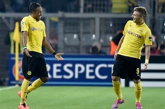 Dortmund shelled out a boatload of money for Ciro Immobile when Aubameyang was right there waiting to be unleashed at the striker spot.