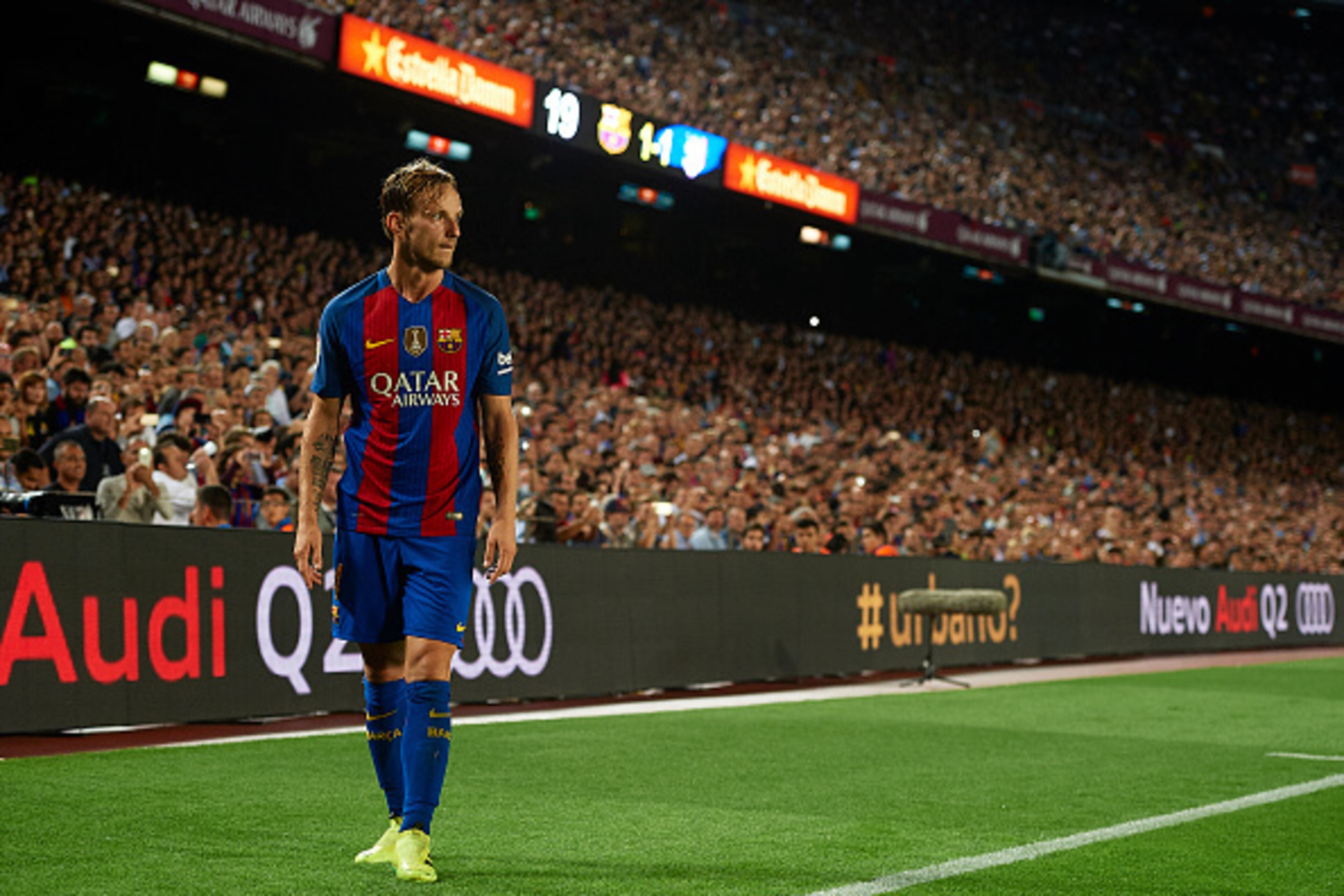 BARCELONA, SPAIN - SEPTEMBER 21:  Ivan Rakitic of FC Barcelona looks on during the La Liga match between FC Barcelona and Atletico de Madrid at Camp Nou stadium on September 21, 2016 in Barcelona, Spain.  (Photo by Manuel Queimadelos Alonso/Getty Images)