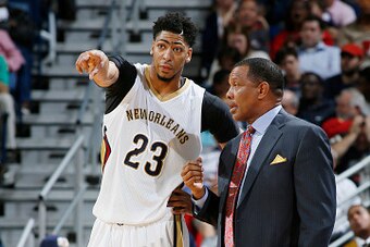 NEW ORLEANS, LA - DECEMBER 11:  Head coach Alvin Gentry of the New Orleans Pelicans and Anthony Davis #23 of the New Orleans Pelicans talk during the game against the Washington Wizards on December 11, 2015 at the Smoothie King Center in New Orleans, Loui