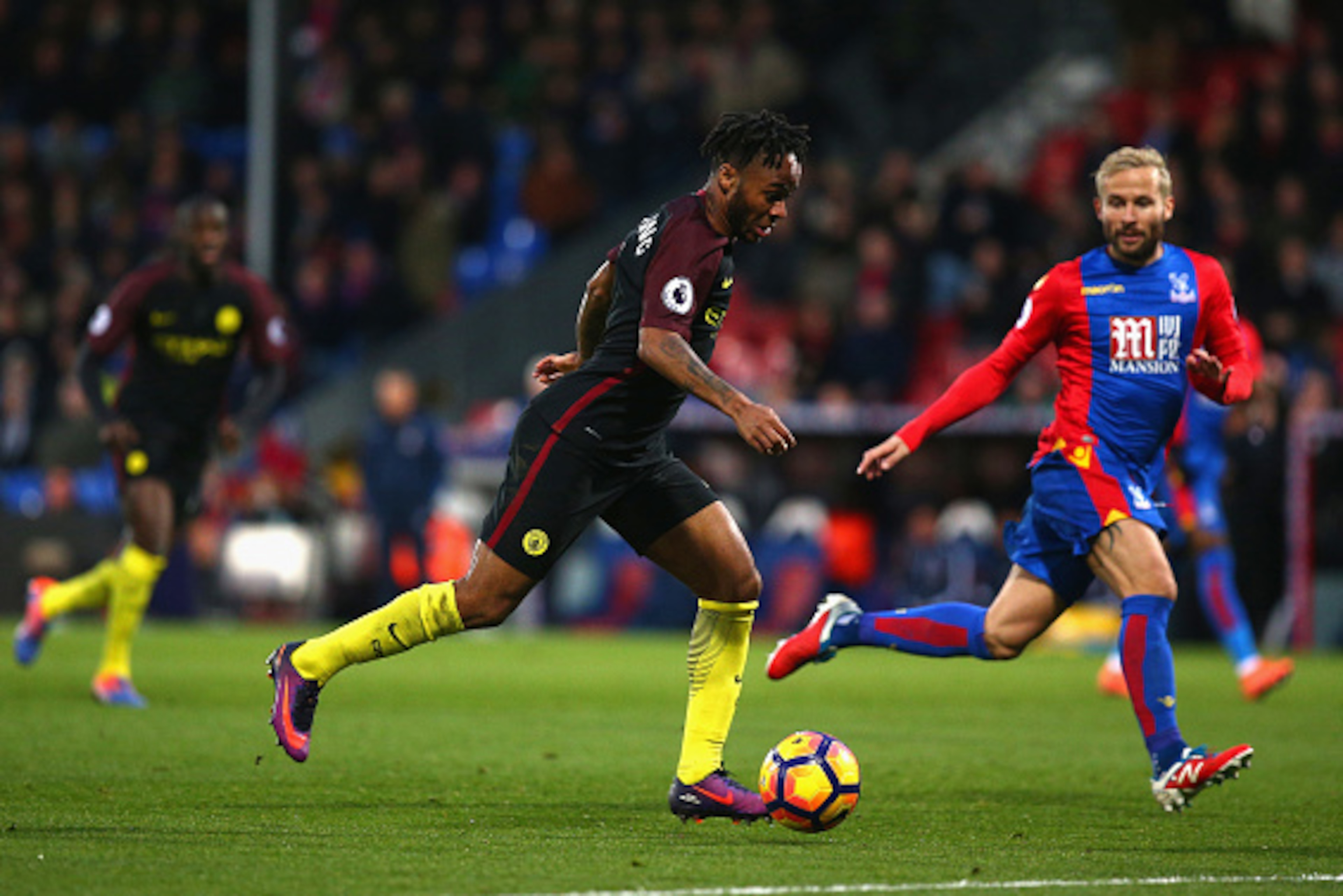 LONDON, ENGLAND - NOVEMBER 19: Raheem Sterling of Manchester City shoots during the Premier League match between Crystal Palace and Manchester City at Selhurst Park on November 19, 2016 in London, England. (Photo by Charlie Crowhurst/Getty Images) LONDON, ENGLAND - NOVEMBER 19: Raheem Sterling of Manchester City shoots during the Premier League match between Crystal Palace and Manchester City at Selhurst Park on November 19, 2016 in London, England. (Photo by Charlie Crowhurst/Getty Images)