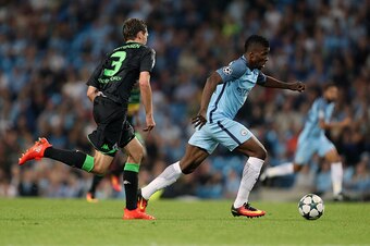 MANCHESTER, ENGLAND - SEPTEMBER 14: Kelechi Iheanacho of Manchester City and Andreas Christensen of Borussia Moenchengladbach during the UEFA Champions League match between Manchester City and VfL Borussia Moenchengladbach at Etihad Stadium on September 1