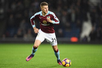 WEST BROMWICH, ENGLAND - NOVEMBER 21:  Johann Gudmundsson of Burnley in action during the Premier League match between West Bromwich Albion and Burnley at The Hawthorns on November 21, 2016 in West Bromwich, England.  (Photo by Laurence Griffiths/Getty Im