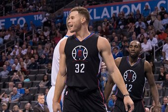 OKLAHOMA CITY, OK - NOVEMBER 11:  Blake Griffin #32 of the LA Clippers reacts after scoring two points against the Oklahoma City Thunderduring the second half of a NBA game at the Chesapeake Energy Arena on November 11, 2016 in Oklahoma City, Oklahoma.  T