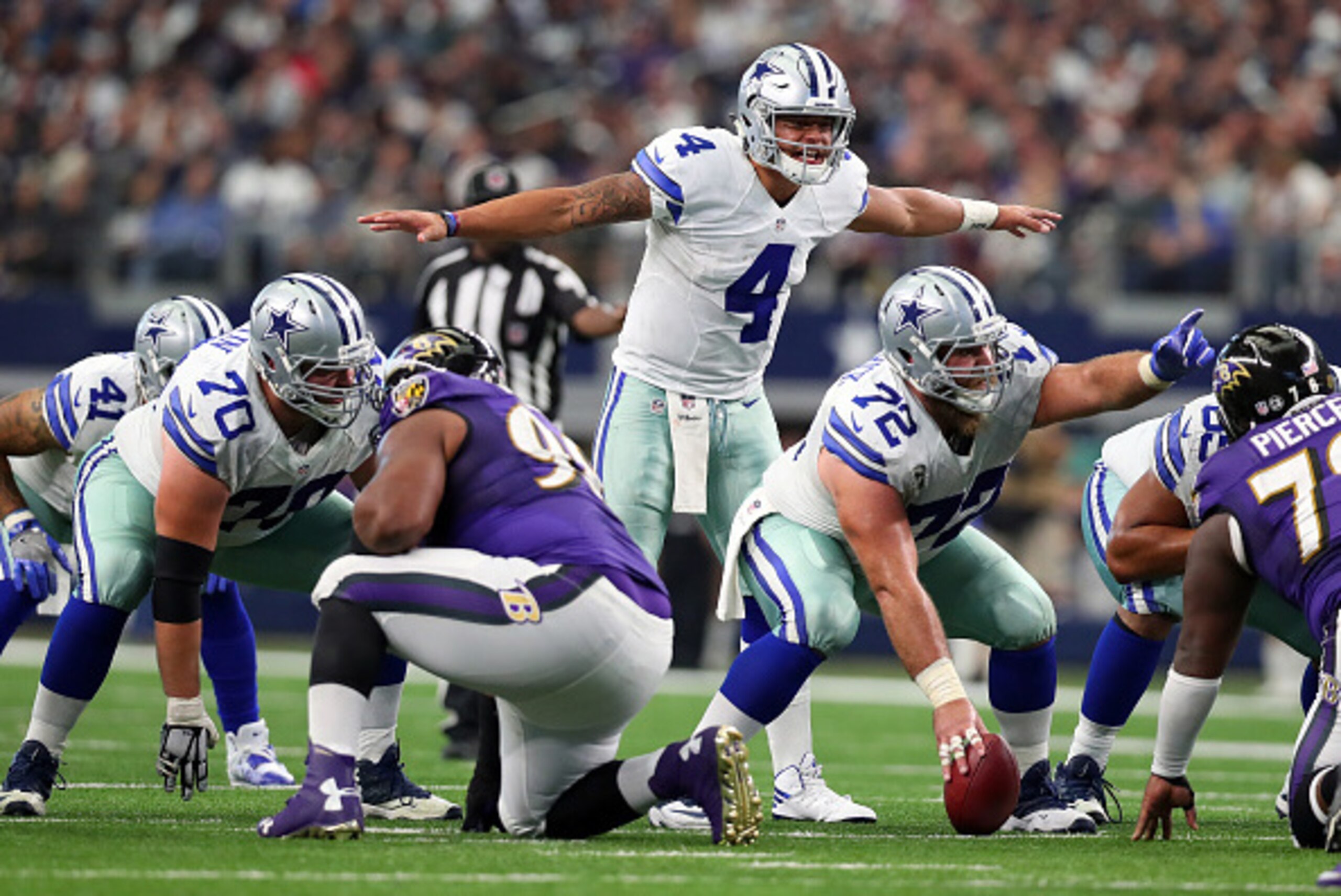 ARLINGTON, TX - NOVEMBER 20: Dak Prescott #4 of the Dallas Cowboys calls a play at the line of scrimmage during the fourth quarter against the Baltimore Ravens at AT&T Stadium on November 20, 2016 in Arlington, Texas. (Photo by Tom Pennington/Getty Ima ARLINGTON, TX - NOVEMBER 20: Dak Prescott #4 of the Dallas Cowboys calls a play at the line of scrimmage during the fourth quarter against the Baltimore Ravens at AT&T Stadium on November 20, 2016 in Arlington, Texas. (Photo by Tom Pennington/Getty Ima