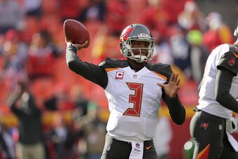 KANSAS CITY, MO - NOVEMBER 20: Quarterback Jameis Winston #3 of the Tampa Bay Buccaneers throws a pass in warm ups before the game against the Kansas City Chiefs at Arrowhead Stadium on November 20, 2016 in Kansas City, Missouri. (Photo by Jamie Squire/Ge