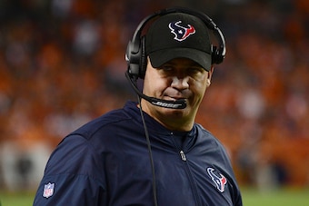 DENVER, CO - OCTOBER 24:  Head coach Bill O'Brien of the Houston Texans during the game against the Denver Broncos at Sports Authority Field at Mile High on October 24, 2016 in Denver, Colorado. (Photo by Dustin Bradford/Getty Images)