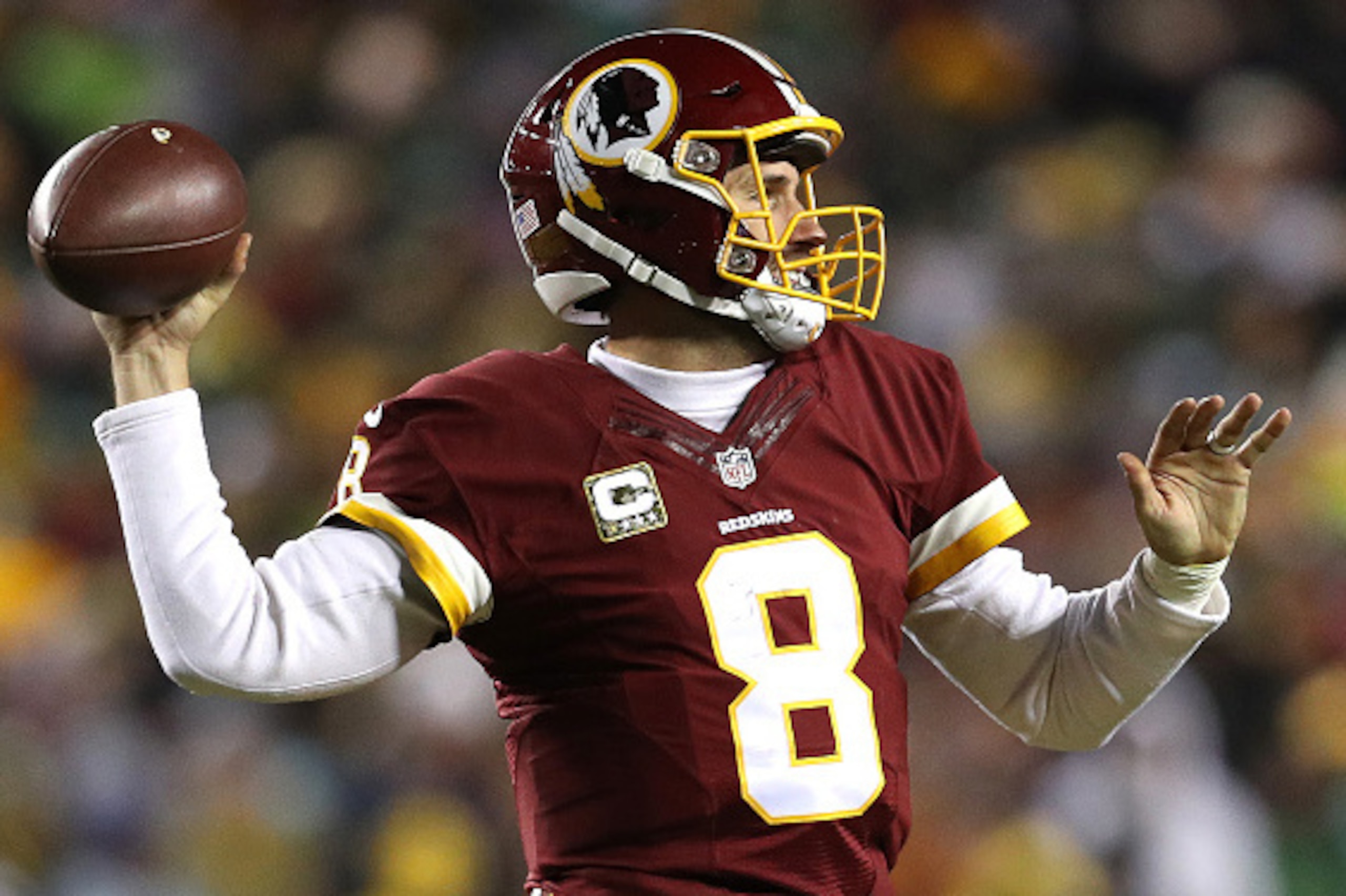 LANDOVER, MD - NOVEMBER 20: Quarterback Kirk Cousins #8 of the Washington Redskins passes the ball against the Green Bay Packers in the fourth quarter at FedExField on November 20, 2016 in Landover, Maryland. (Photo by Patrick Smith/Getty Images)