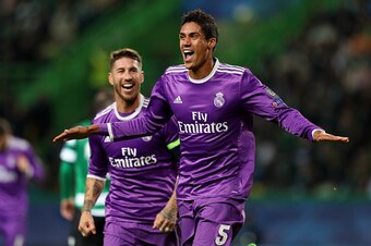 LISBON, PORTUGAL - OCTOBER 17:  Real Madrid's defender Raphael Varane from France celebrates Real Madrid goal during the Sporting Clube de Portugal v Real Madrid CF - UEFA Champions League round five match at Estadio Jose Alvalade on October  18, 2016 in 