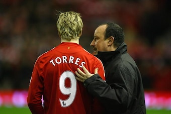 LIVERPOOL, UNITED KINGDOM - JANUARY 19:  Liverpool Manager Rafael Benitez chats with Fernando Torres of Liverpool prior to the Barclays Premier League match between Liverpool and Everton at Anfield on January 19, 2009 in Liverpool, England. (Photo by Alex