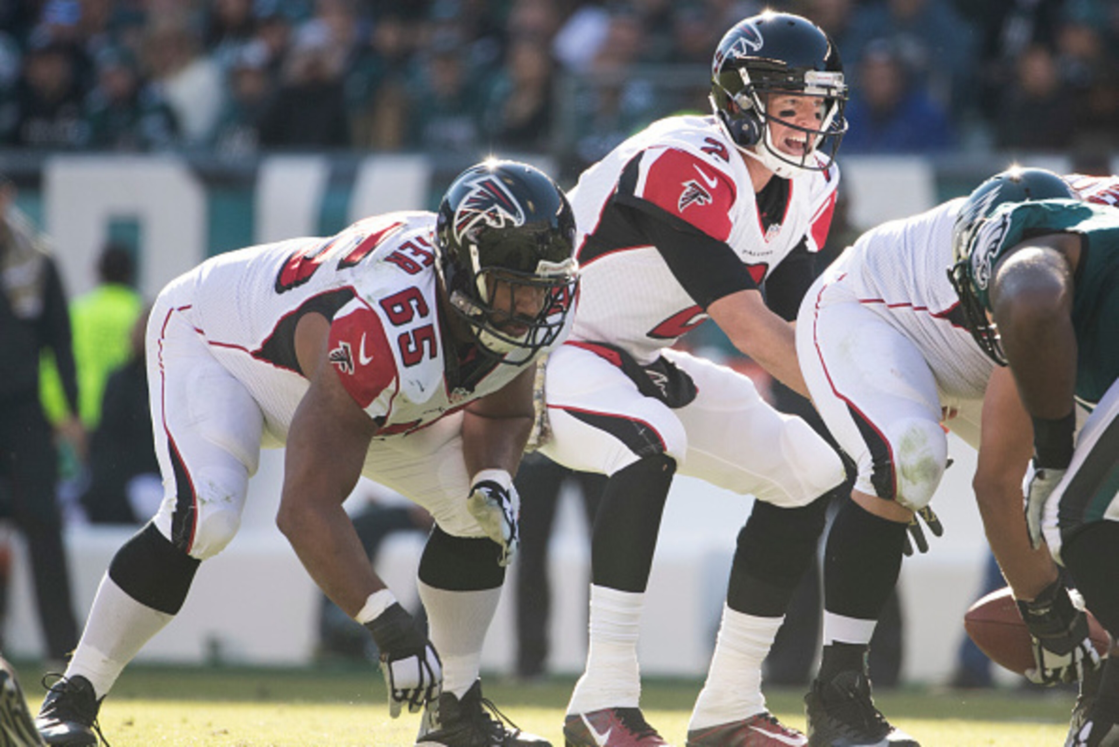 PHILADELPHIA, PA - NOVEMBER 13: Matt Ryan #2 and Chris Chester #65 of the Atlanta Falcons play against the Philadelphia Eagles at Lincoln Financial Field on November 13, 2016 in Philadelphia, Pennsylvania. The Eagles defeated the Falcons 24-15. (Photo by 