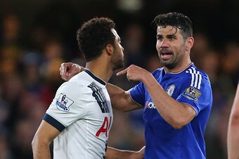 LONDON, ENGLAND - MAY 02 :  Diego Costa of Chelsea points at Mousa Dembele of Tottenham Hotspur during the Barclays Premier League match between Chelsea and Tottenham Hotspur at Stamford Bridge on May 2, 2016 in London, England.  (Photo by Catherine Ivill
