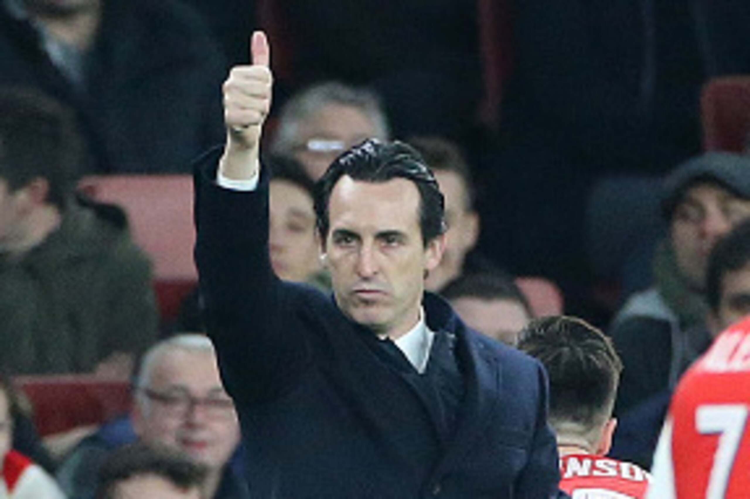 LONDON, ENGLAND - NOVEMBER 23: Coach of PSG Unai Emery gestures during the UEFA Champions League match between Arsenal FC and Paris Saint-Germain at Emirates Stadium on November 23, 2016 in London, England. (Photo by Jean Catuffe/Getty Images)