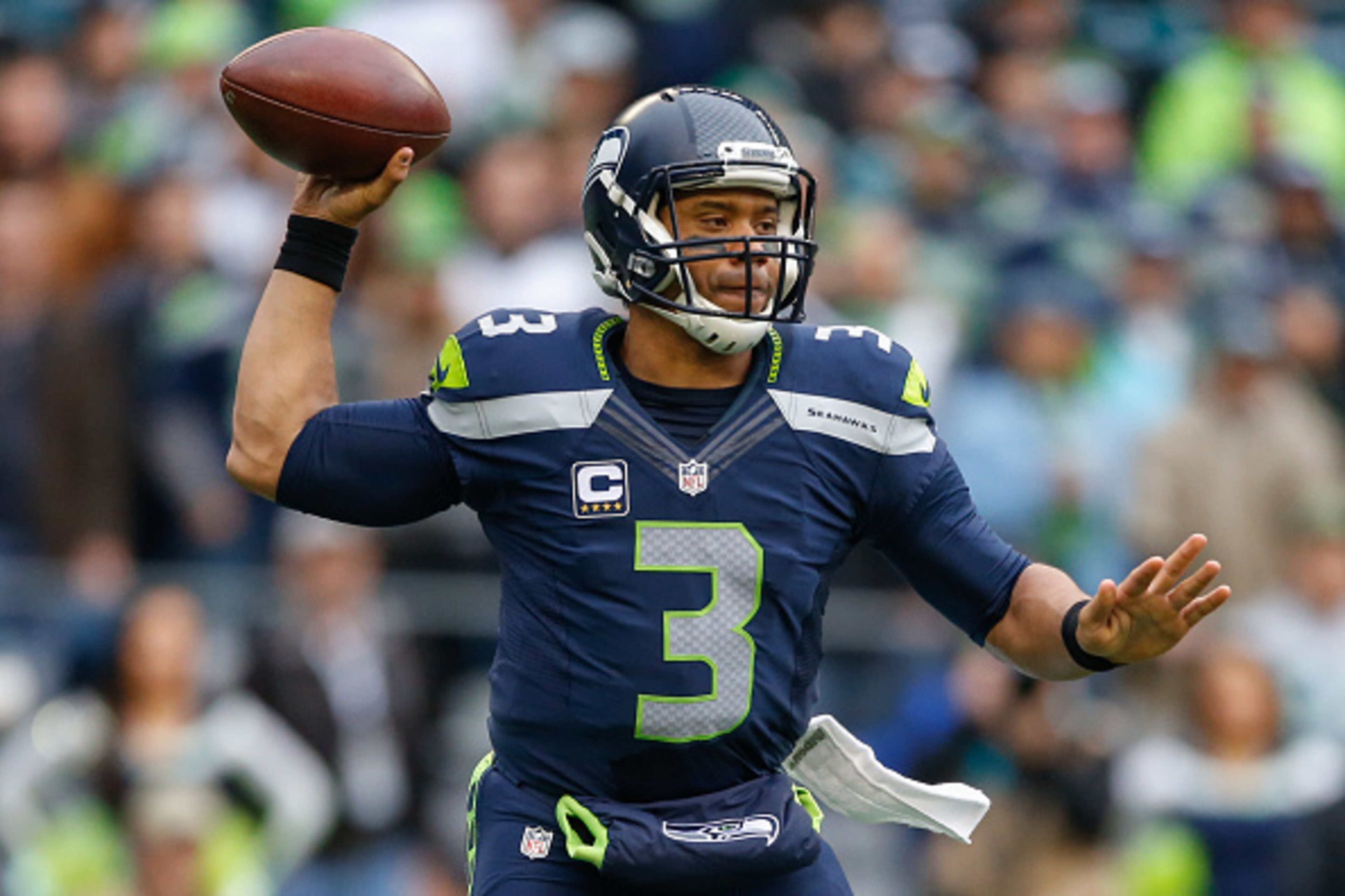 SEATTLE, WA - NOVEMBER 20:  Quarterback Russell Wilson #3 of the Seattle Seahawks passes against the Philadelphia Eagles at CenturyLink Field on November 20, 2016 in Seattle, Washington.  (Photo by Otto Greule Jr/Getty Images)