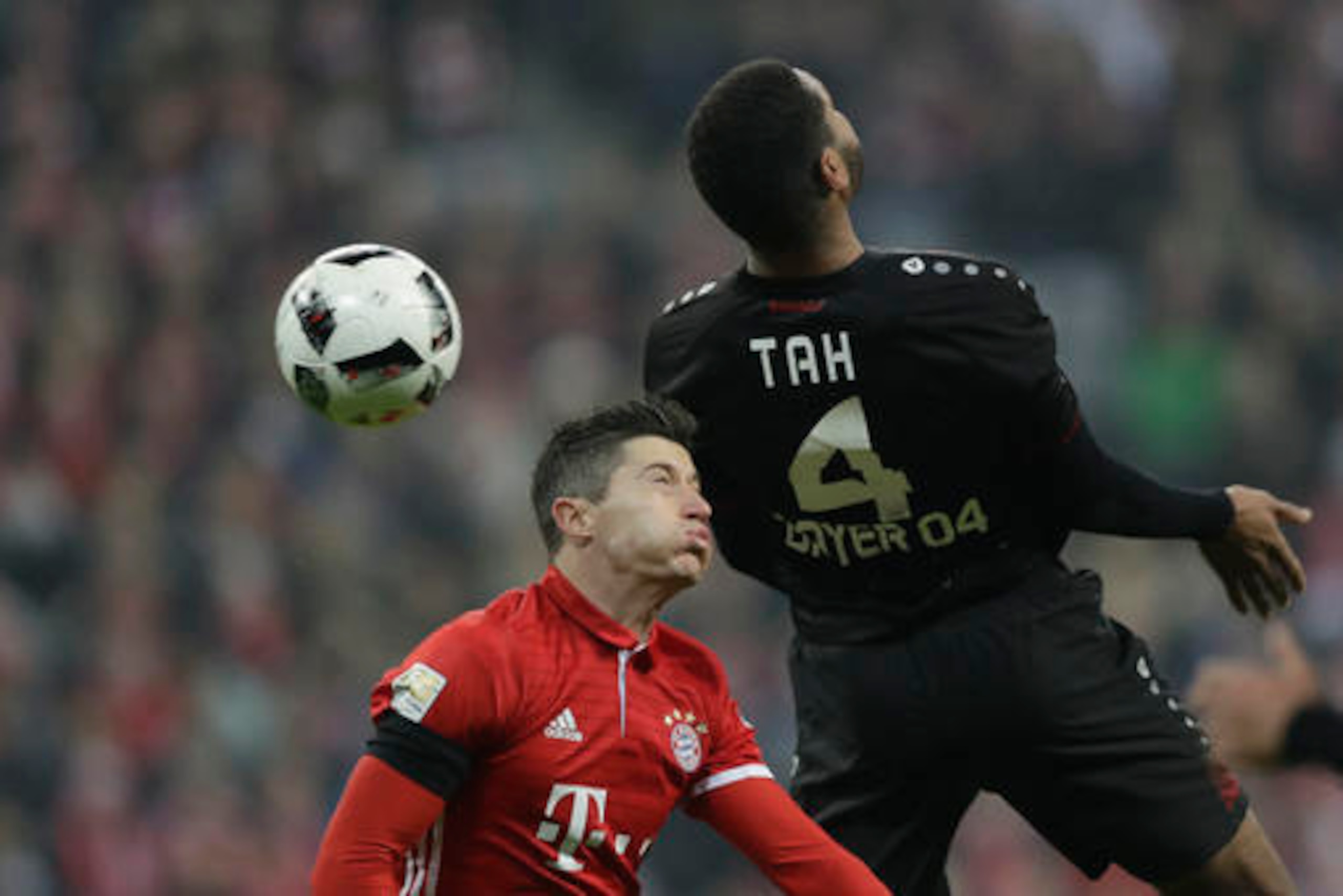 Robert Lewandowski is struggling in Bayern's current set-up.