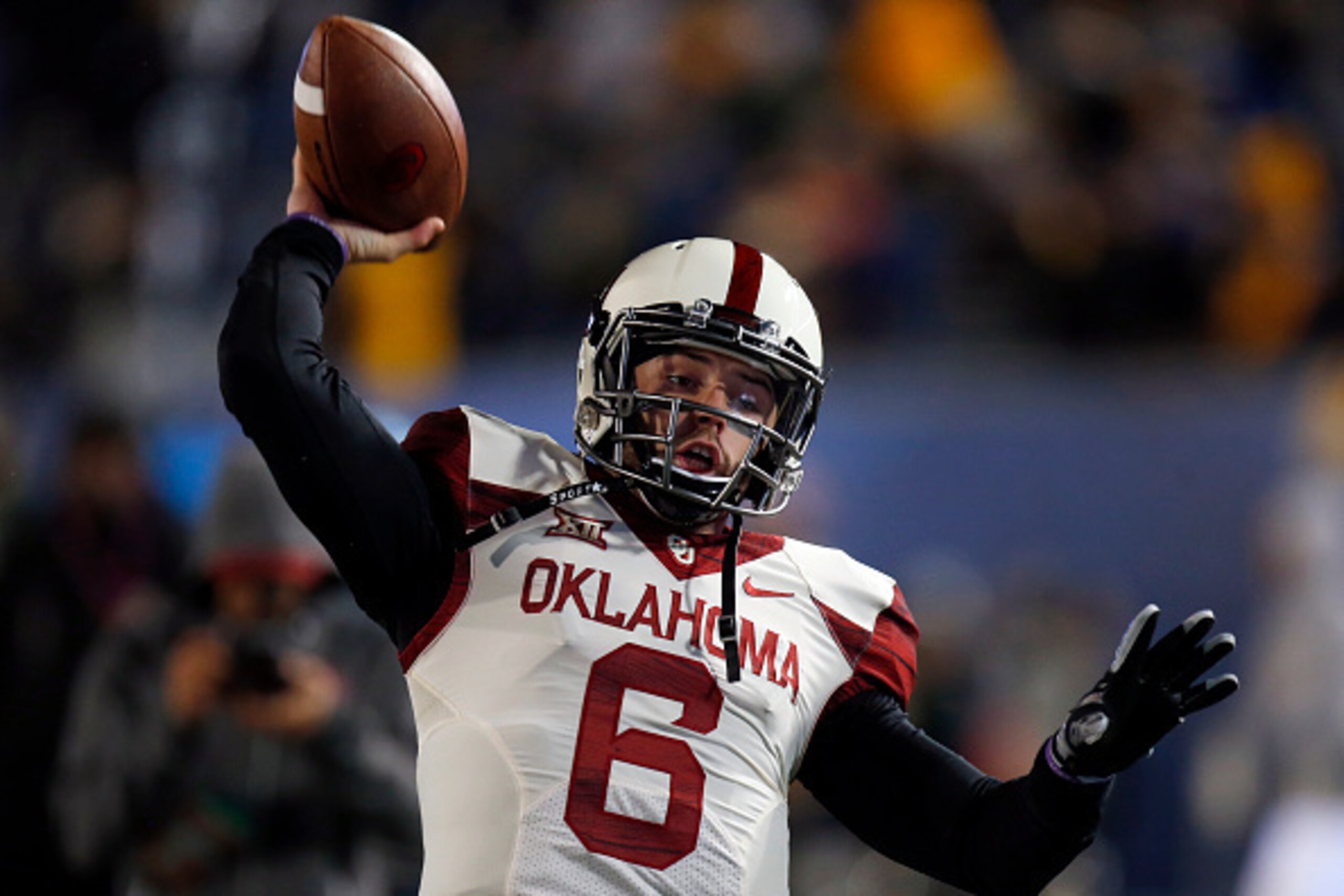 MORGANTOWN, WV - NOVEMBER 19:  Baker Mayfield #6 of the Oklahoma Sooners in action against the West Virginia Mountaineers on November 19, 2016 at Mountaineer Field in Morgantown, West Virginia.  (Photo by Justin K. Aller/Getty Images)