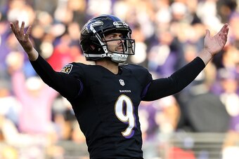 BALTIMORE, MD - NOVEMBER 27: Kicker Justin Tucker #9 of the Baltimore Ravens celebrates after kicking a field goal in the second quarter against the Cincinnati Bengals at M&T Bank Stadium on November 27, 2016 in Baltimore, Maryland. (Photo by Patrick Smit