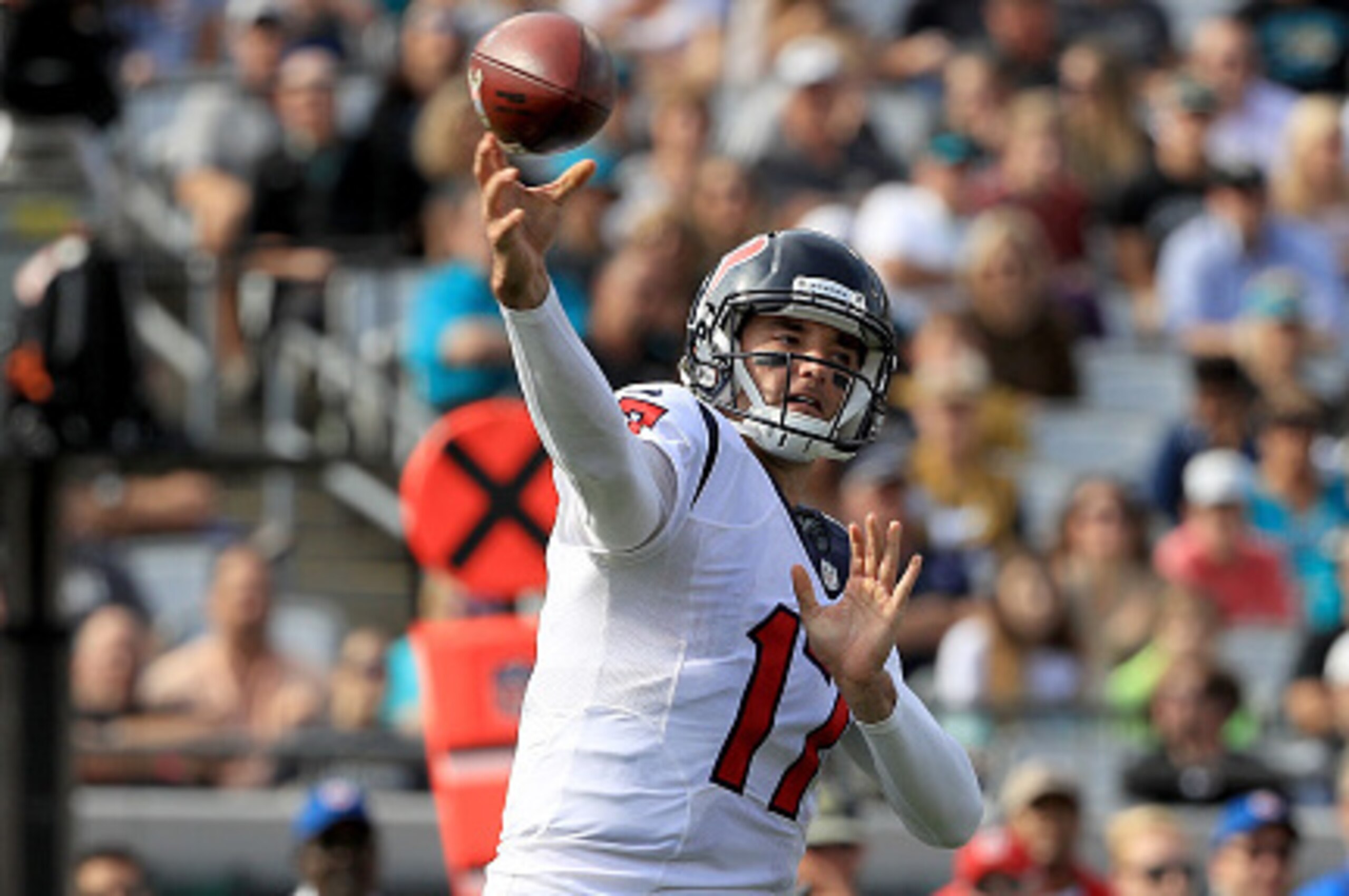 JACKSONVILLE, FL - NOVEMBER 13:   Brock Osweiler #17 of the Houston Texans throws a pass against the Jacksonville Jaguars during the game at EverBank Field on November 13, 2016 in Jacksonville, Florida.  (Photo by Mike Ehrmann/Getty Images)