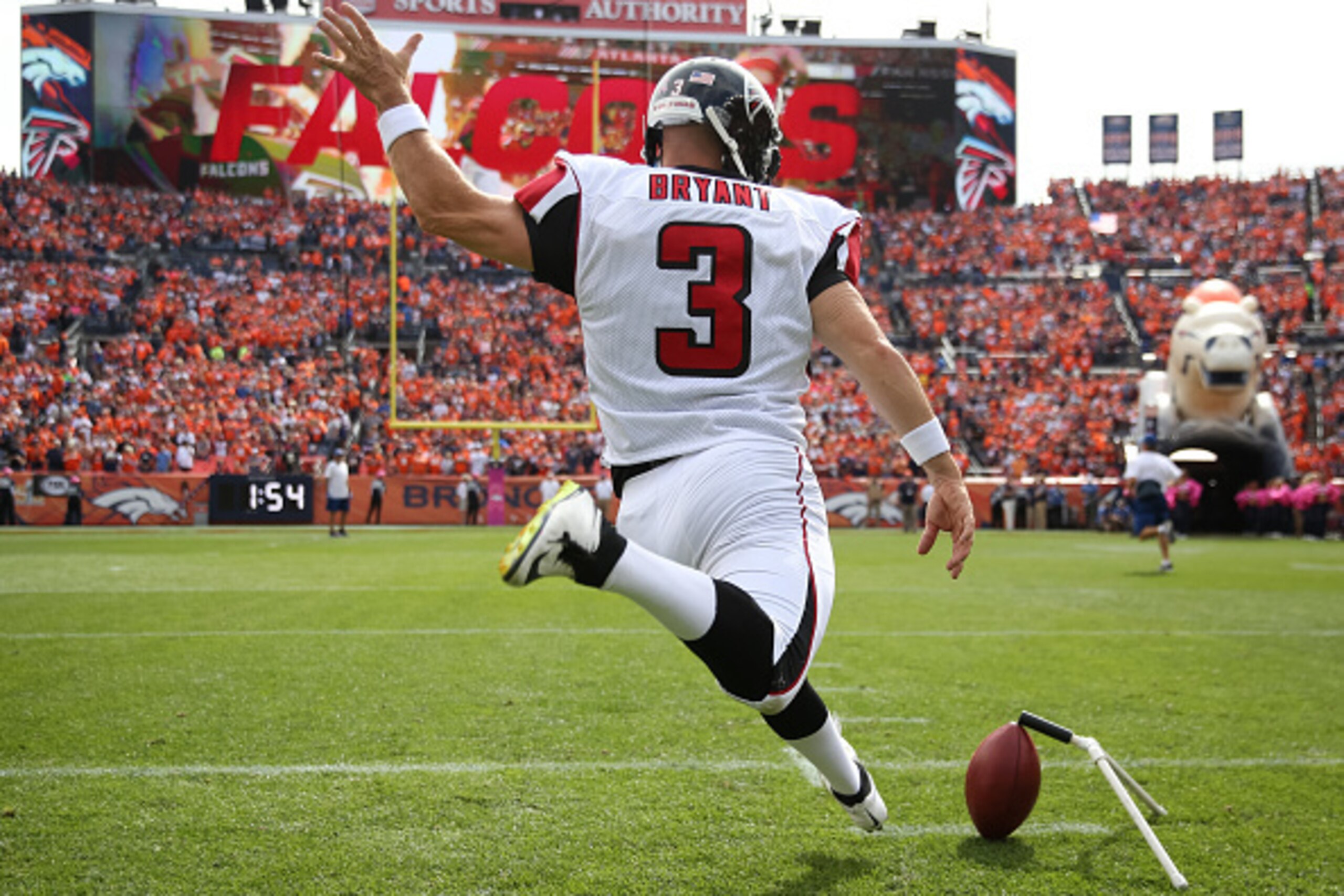 DENVER, CO - OCTOBER 9: Kicker Matt Bryant #3 of the Atlanta Falcons in action against the Denver Broncos at Sports Authority Field at Mile High on October 9, 2016 in Denver, Colorado. (Photo by Justin Edmonds/Getty Images) DENVER, CO - OCTOBER 9: Kicker Matt Bryant #3 of the Atlanta Falcons in action against the Denver Broncos at Sports Authority Field at Mile High on October 9, 2016 in Denver, Colorado. (Photo by Justin Edmonds/Getty Images)