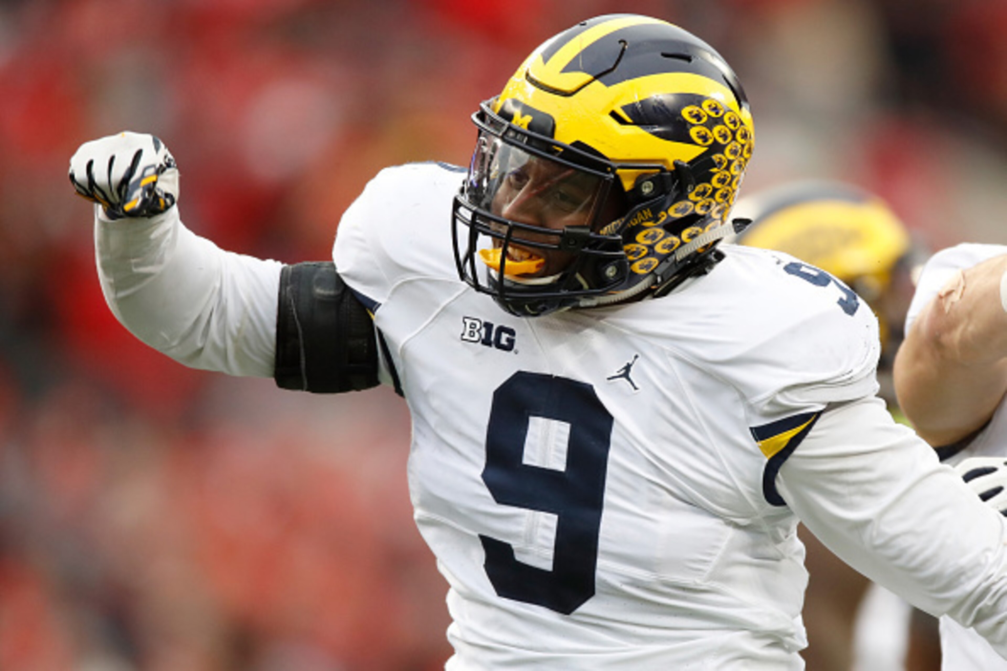 COLUMBUS, OH - NOVEMBER 26: Mike McCray #9 of the Michigan Wolverines reacts after sacking J.T. Barrett #16 of the Ohio State Buckeyes during the second half of their game at Ohio Stadium on November 26, 2016 in Columbus, Ohio. (Photo by Gregory Shamus COLUMBUS, OH - NOVEMBER 26: Mike McCray #9 of the Michigan Wolverines reacts after sacking J.T. Barrett #16 of the Ohio State Buckeyes during the second half of their game at Ohio Stadium on November 26, 2016 in Columbus, Ohio. (Photo by Gregory Shamus
