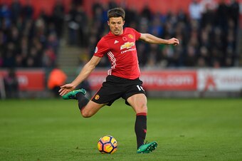 SWANSEA, WALES - NOVEMBER 06:  United player Michael Carrick in action during the Premier League match between Swansea City and Manchester United at Liberty Stadium on November 6, 2016 in Swansea, Wales.  (Photo by Stu Forster/Getty Images)