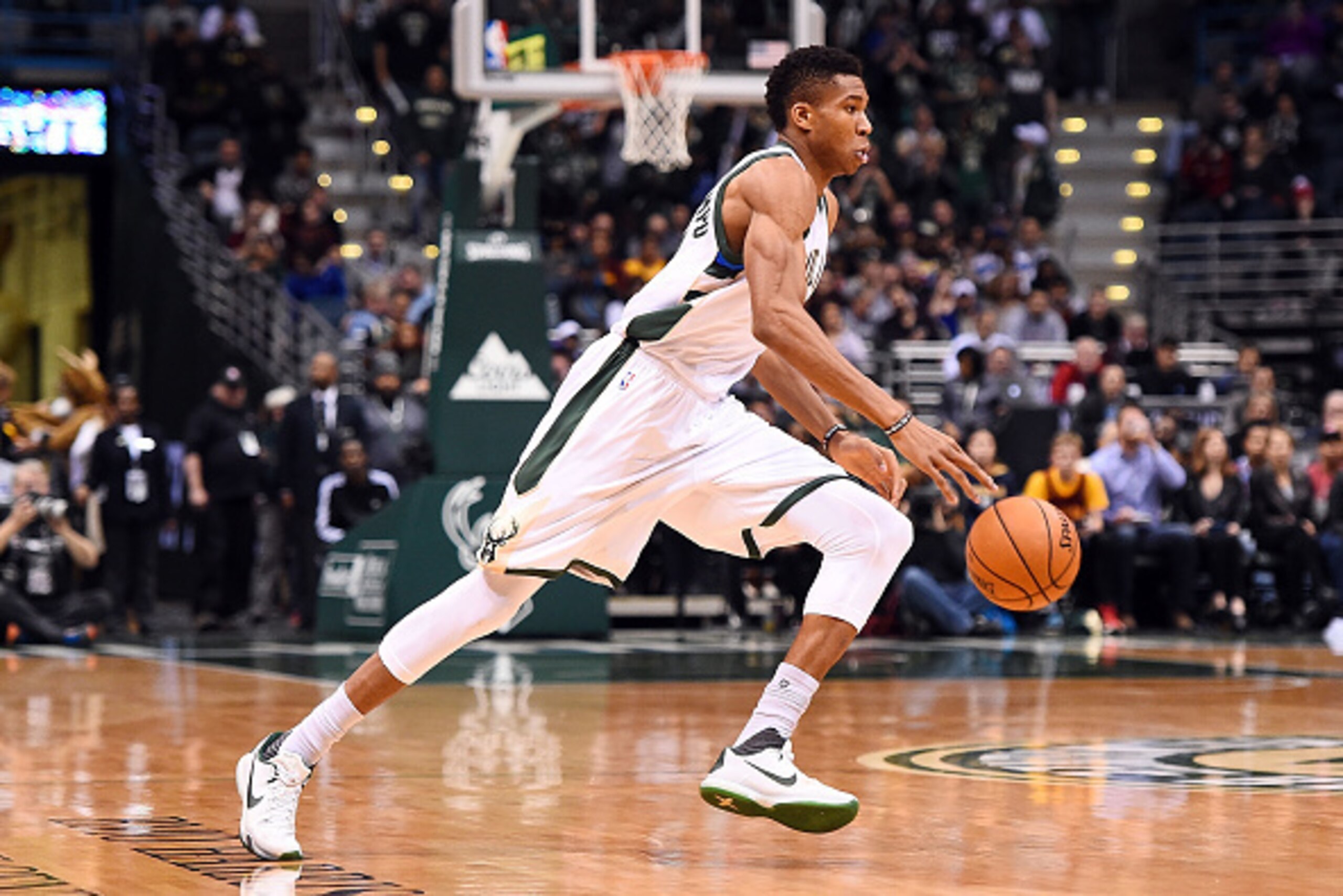 MILWAUKEE, WI - NOVEMBER 29: Giannis Antetokounmpo #34 of the Milwaukee Bucks handles the ball during a game against the Cleveland Cavaliers at the BMO Harris Bradley Center on November 29, 2016 in Milwaukee, Wisconsin. NOTE TO USER: User expressly ackn MILWAUKEE, WI - NOVEMBER 29: Giannis Antetokounmpo #34 of the Milwaukee Bucks handles the ball during a game against the Cleveland Cavaliers at the BMO Harris Bradley Center on November 29, 2016 in Milwaukee, Wisconsin. NOTE TO USER: User expressly ackn