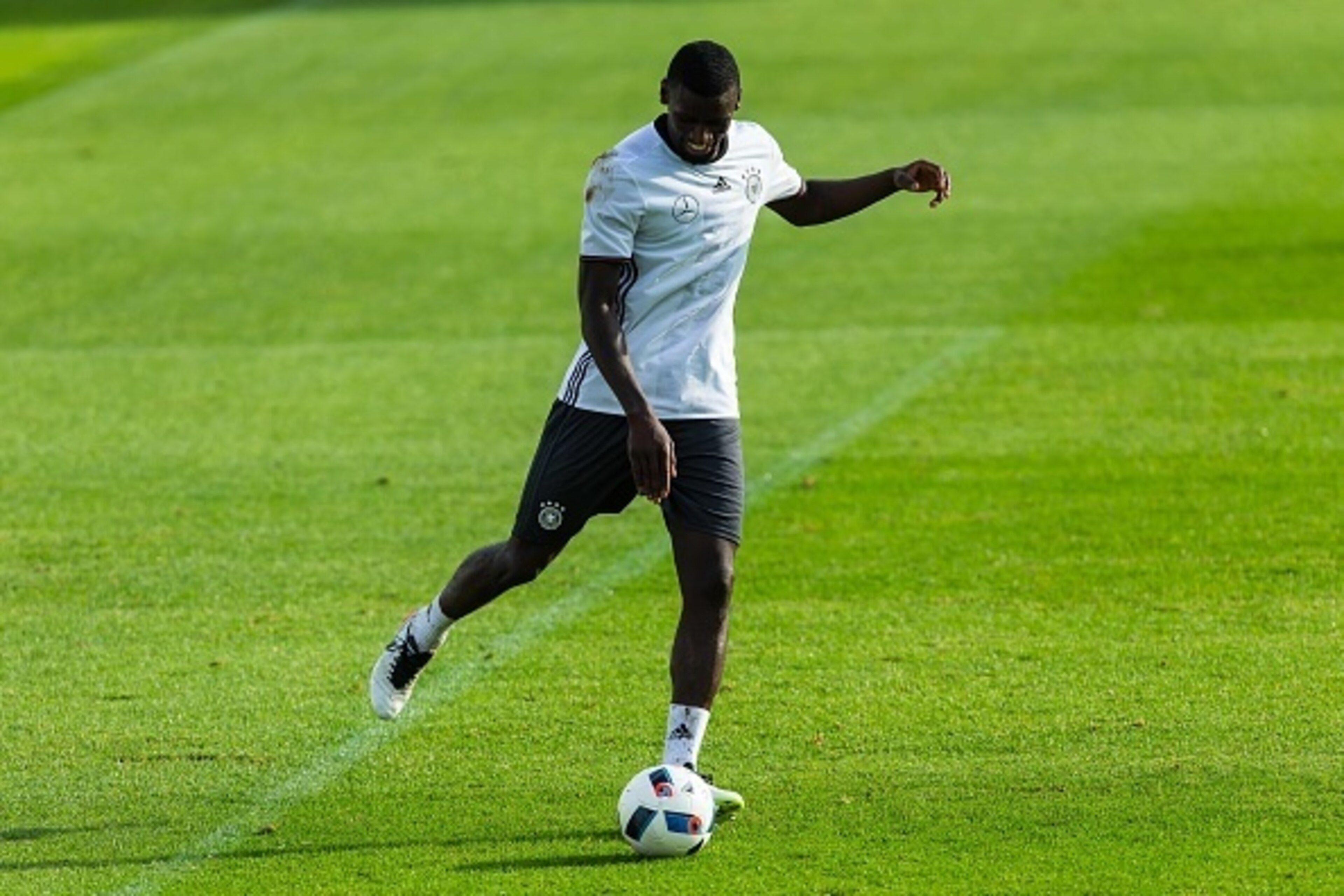 Dienstag, 31.05.2016, Trainingslager der Deutschen Nationalmannschaft in Ascona, Antonio Ruediger (Deutschland #16) (Photo by TF-Images/Getty Images)