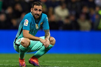 ALICANTE, SPAIN - NOVEMBER 30:  Paco Alcacer of Barcelona reacts during the La Copa del Rey first leg match between Hercules CF and FC Barcelona at Jose Rico Perez on November 30, 2016 in Alicante, Spain.  (Photo by Manuel Queimadelos Alonso/Getty Images)