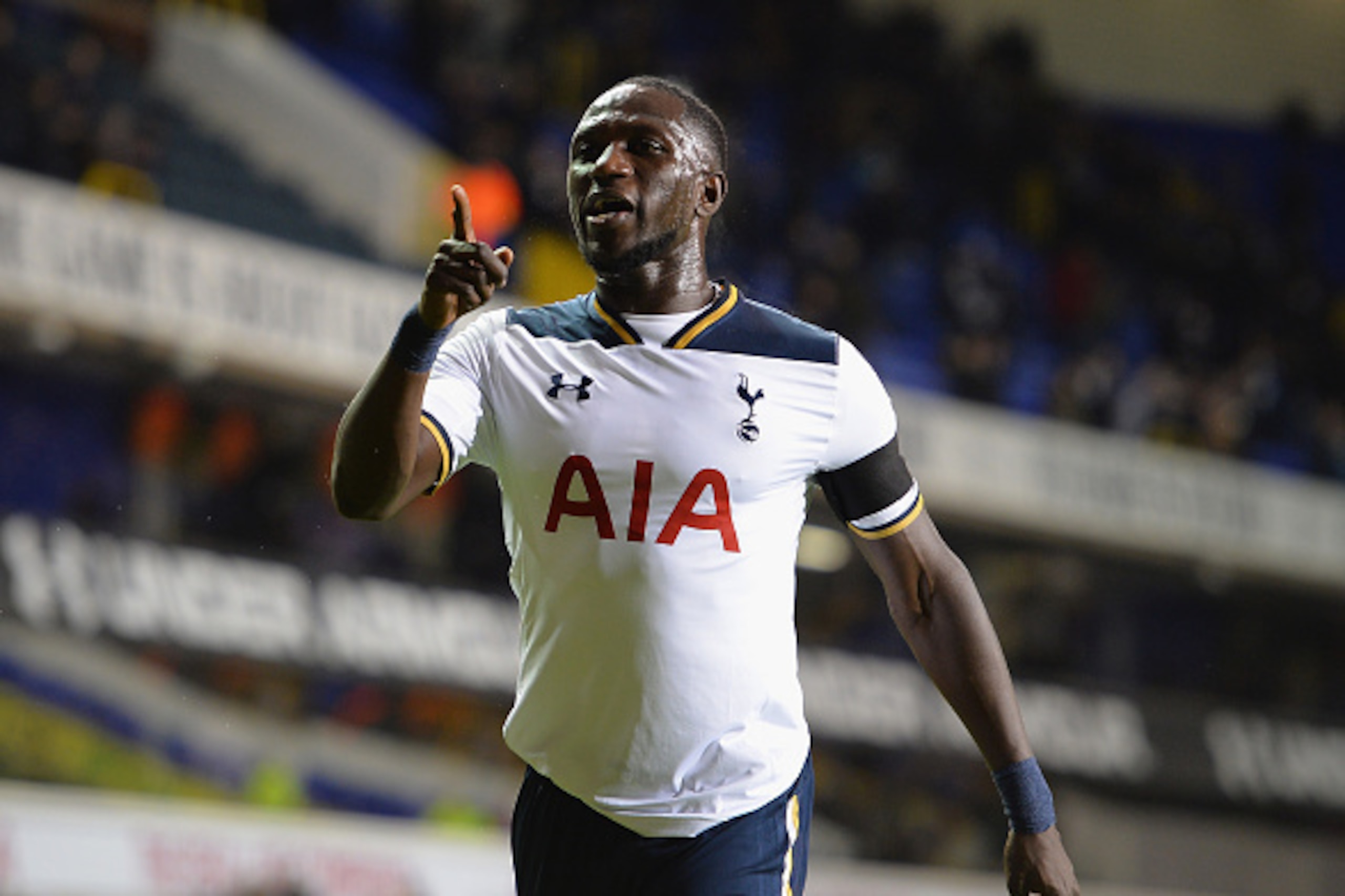 LONDON, ENGLAND - DECEMBER 03:  Moussa Sissoko of Tottenham Hotspur during the Premier League match between Tottenham Hotspur and Swansea City at White Hart Lane on December 3, 2016 in London, England.  (Photo by Tony Marshall/Getty Images)