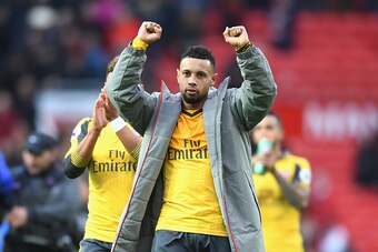 MANCHESTER, ENGLAND - NOVEMBER 19: Francis Coquelin of Arsenal celebrates after the final whistle during the Premier League match between Manchester United and Arsenal at Old Trafford on November 19, 2016 in Manchester, England.  (Photo by Michael Regan/G
